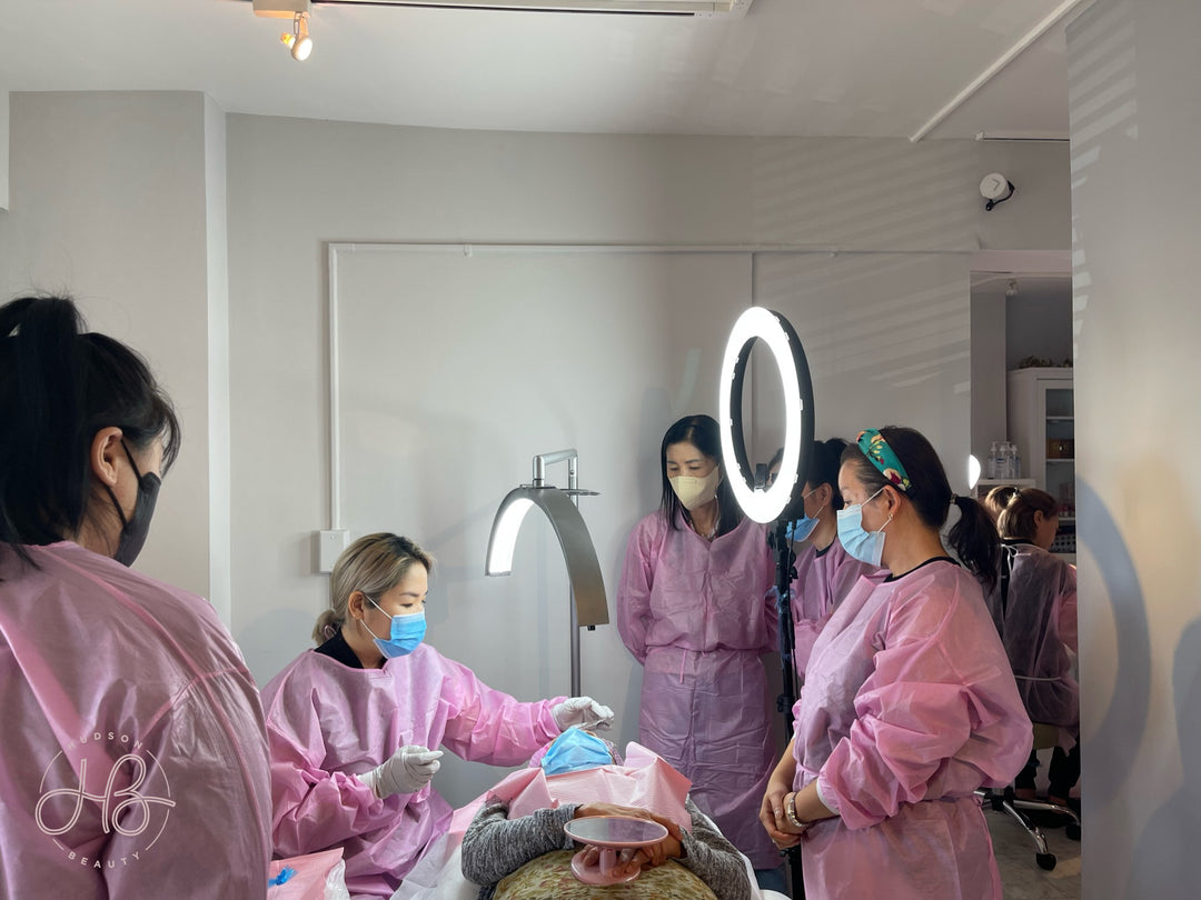 How To Become a Permanent Makeup Artist in 2023